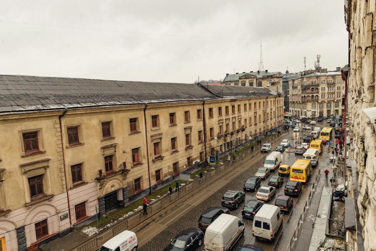 Mini Hotel Barvy Lvova On Horodotska St. Luaran gambar