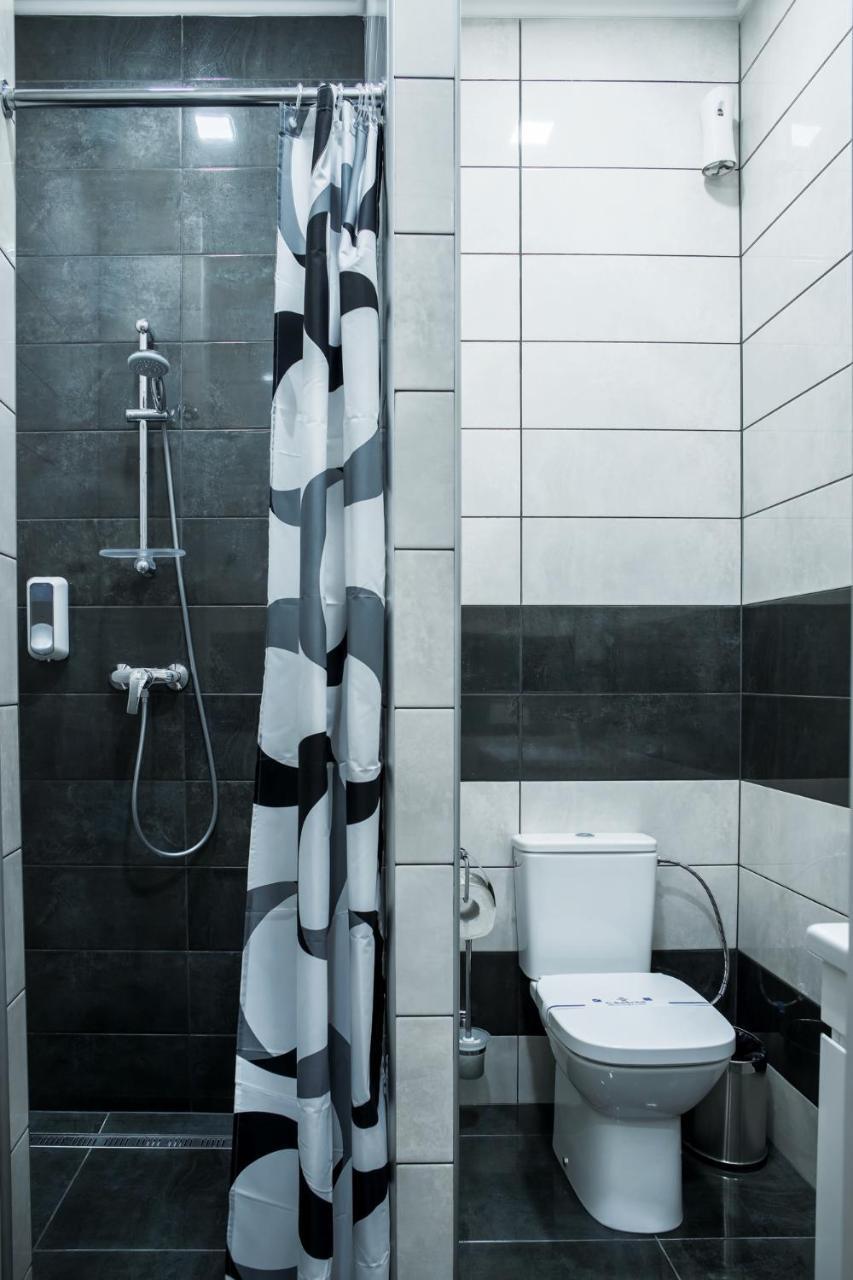 Mini Hotel Barvy Lvova On Horodotska St. Luaran gambar