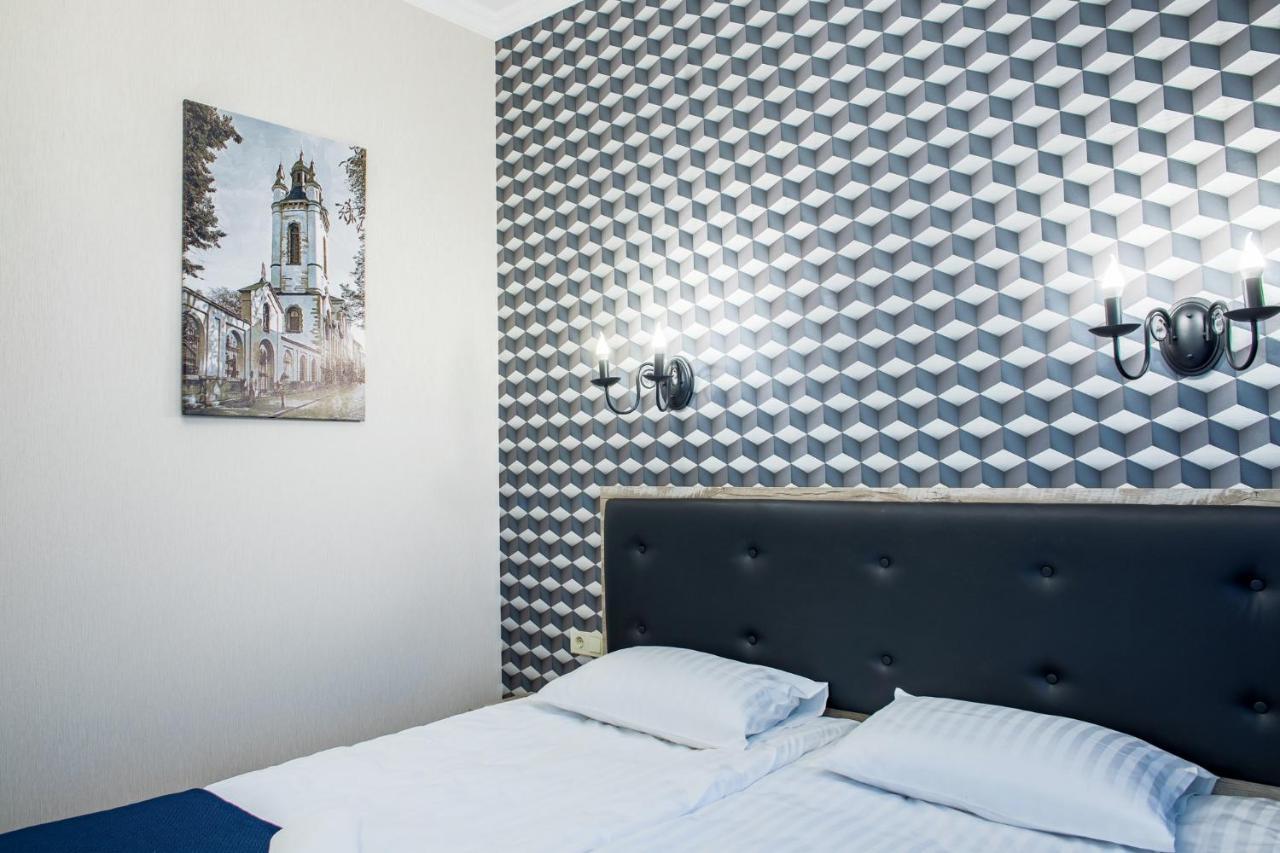 Mini Hotel Barvy Lvova On Horodotska St. Luaran gambar