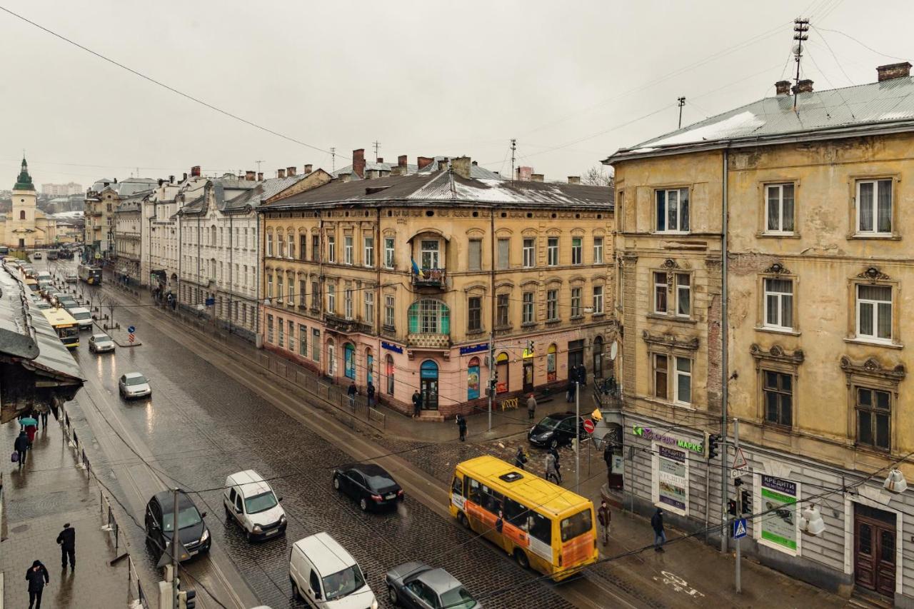 Mini Hotel Barvy Lvova On Horodotska St. Luaran gambar