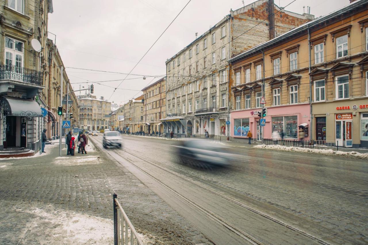 Mini Hotel Barvy Lvova On Horodotska St. Luaran gambar